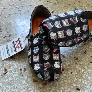 New Pit-bull Bobs by Sketchers Size 6